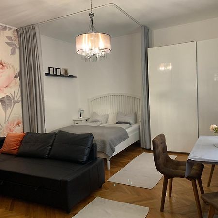 Viki Apartmanhaz Dorog Ngoại thất bức ảnh